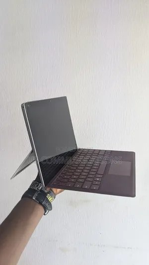 Laptop Microsoft Surface 8GB Intel Core i7 SSD 256GB