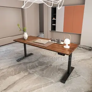 Quality Standing Adjustable Table