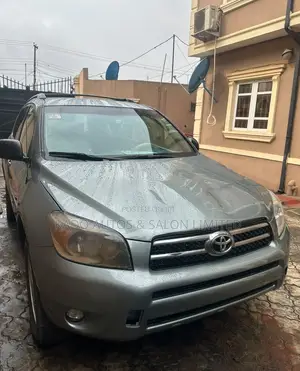 Toyota RAV4 2007 Green