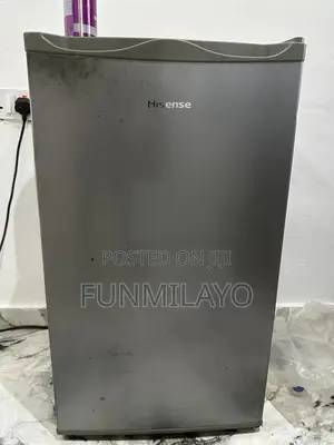 Neatly Used Hisense 90L Table Top Fridge