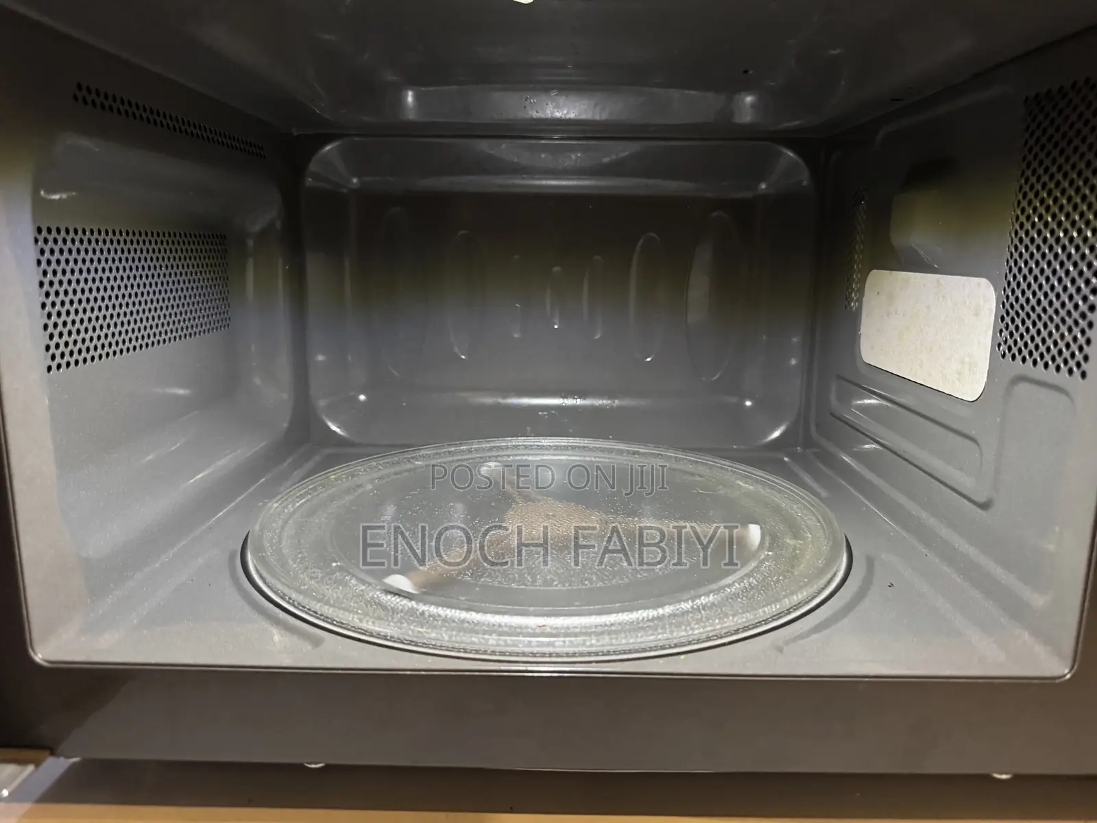 LG 20L Microwave Oven