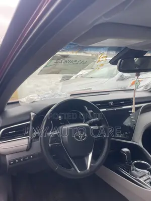 Toyota Camry XSE FWD (2.5L 4cyl 8AM) 2018 Burgundy
