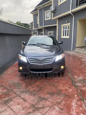 Toyota Camry 2.4 XLE 2008 Gray
