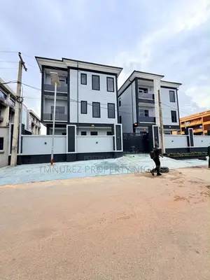 2bdrm Apartment in Ikeja for sale