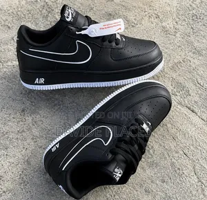 Nike Airforce One Low Top Unisex Sneakers Black With White Sole