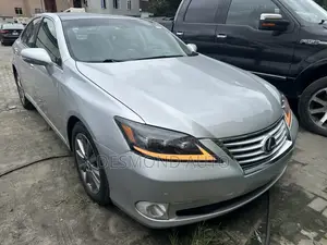 Lexus ES 350 2011 Silver