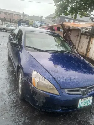 Honda Accord 2005 Blue
