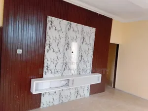 3bdrm Apartment in Gra Phase 2 for rent