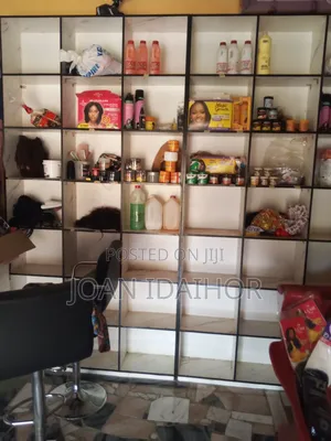 Floor to Ceiling Shelf
