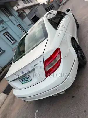 Mercedes-Benz C300 2010 White
