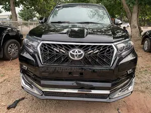 Toyota Land Cruiser Prado 2016 Black