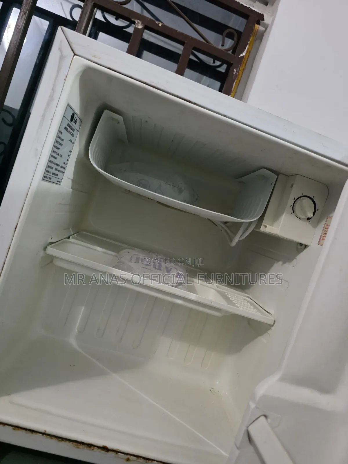 LG Bedside Fridge