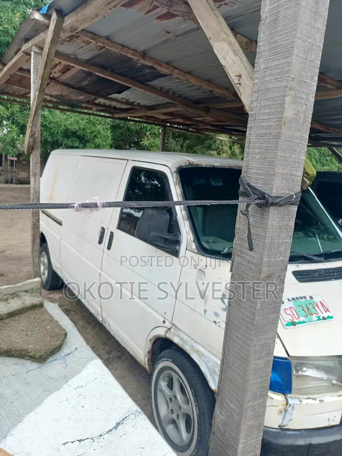 Volkswagen Transporter 2004 White