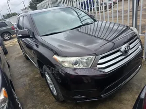 Toyota Highlander 2013 Burgundy