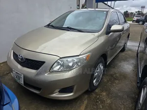 Toyota Corolla 2009 Gold