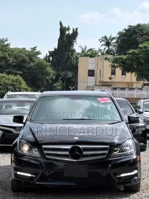 Mercedes-Benz C300 2013 Black