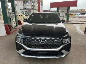 Hyundai Santa Fe Limited 2021 Black