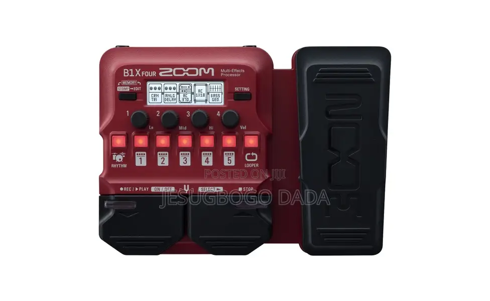 Zoom B1xFour Bass Guitar Multi-Effect Processor