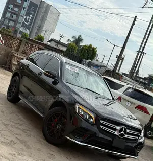 Mercedes-Benz GLC-Class 2017 Black