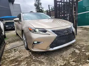 Lexus ES 350 FWD 2017 Gold