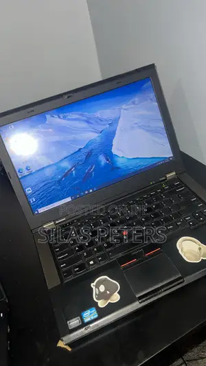 Laptop Lenovo ThinkPad T490s 4GB Intel Core i5 SSD 128GB