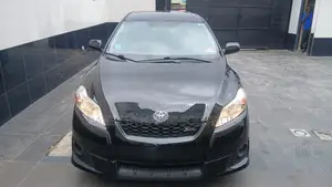 Toyota Matrix XRS Hatchback FWD (2.4L 4cyl 5A) 2009 Black