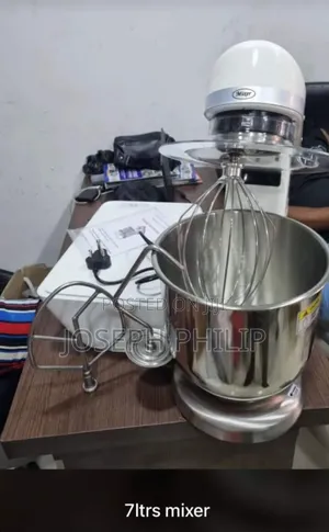 7 Liters Table Top Cake Mixer