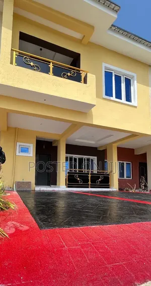 Furnished 3bdrm Duplex in Maridian Park Estate for sale