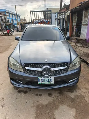Mercedes-Benz C300 2008 Black
