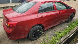 Toyota Corolla 2009 Red
