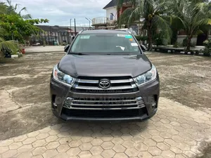 Toyota Highlander 2015 Gray