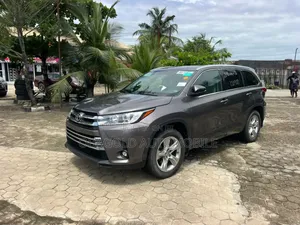 Toyota Highlander 2015 Gray