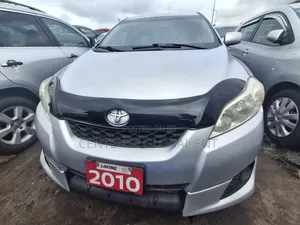 Toyota Matrix 2011 Silver