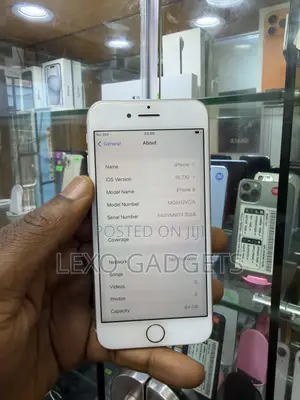 Apple iPhone 8 64 GB White