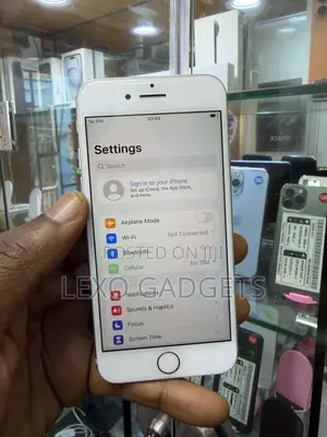 Apple iPhone 8 64 GB White