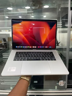 Laptop Apple MacBook Pro 2017 16GB Intel Core i7 SSD 1T