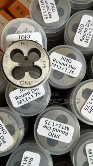 Round Right-Hand Thread Machine Dies ( Various Sizes Available