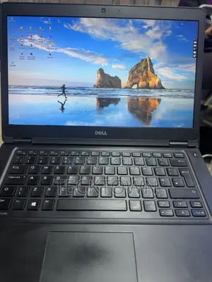 Laptop Dell Latitude 5480 8GB Intel Core i5 HDD+SSD 256GB
