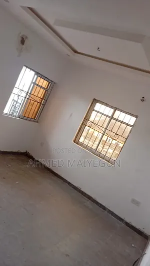 3bdrm Bungalow in Estate Bogije for sale