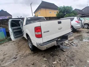 Ford F-150 2007 Off white