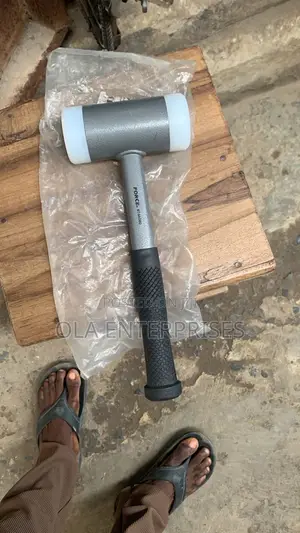 Dead Blow Hammer / Soft-Face Mallet