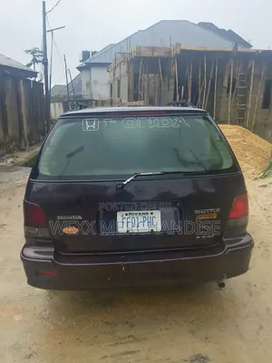 Honda Odyssey 2000 Red