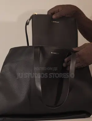 FIORELLI Matching Tote Bag With a Pouch