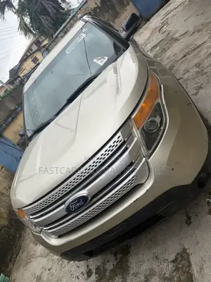 Ford Explorer XLT 4dr 4x4 (3.5L 6cyl 6A) 2011 Gold