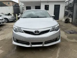 Toyota Camry SE Limited Edition 4dr Sedan (2.5L 4cyl 6A) 2012 Silver