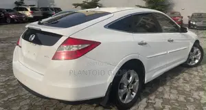 Honda Crosstour 2013 White