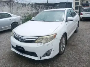 Toyota Camry 2012 White