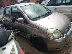 Toyota Yaris 2003 Brown