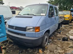 Volkswagen Double Cabin Truck