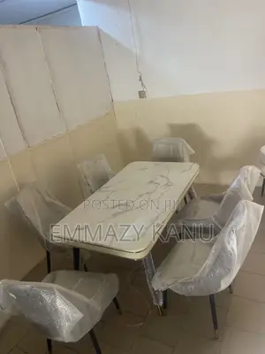 Modern 6-Seater Dining Set Marble Top